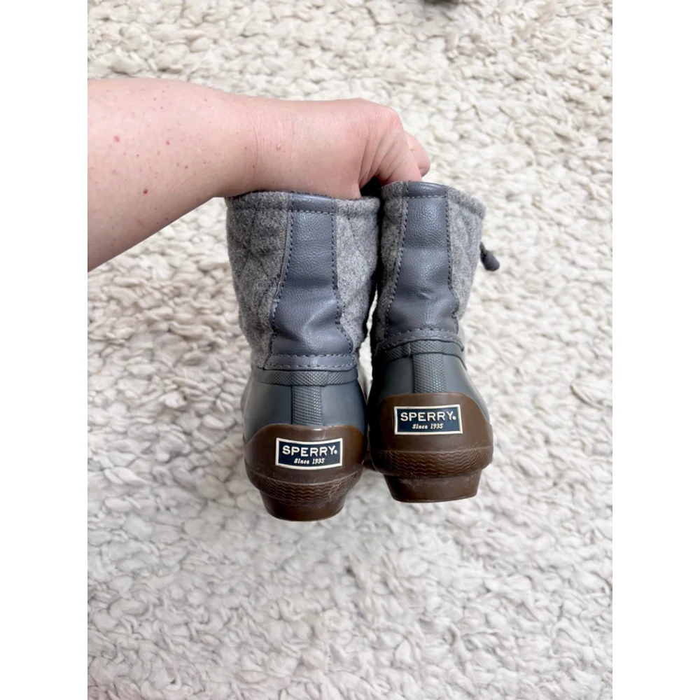 Women's Sperry Gray Quilted Duck Boots Size 8 Wool Blend Waterproof